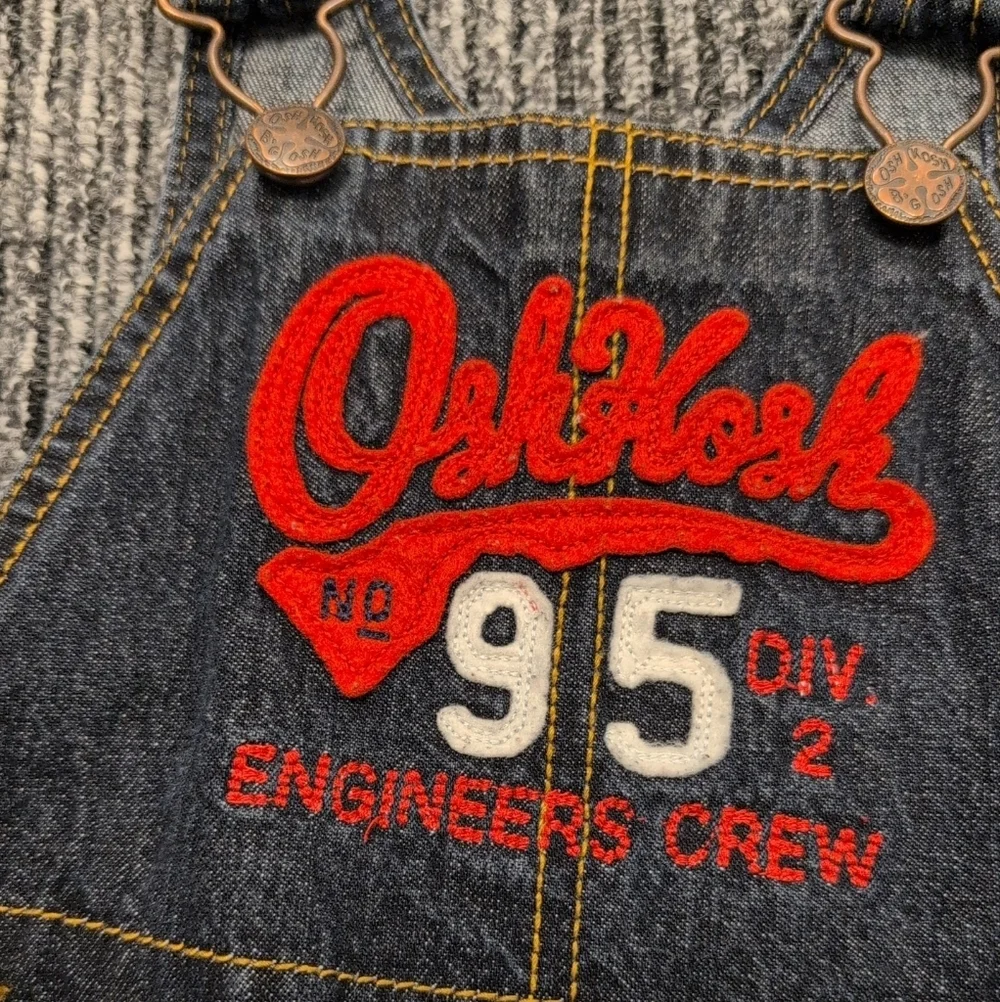Oshkosh B’gosh Toddler Bib Overalls Dark Wash Engineer’s Crew 18 Months